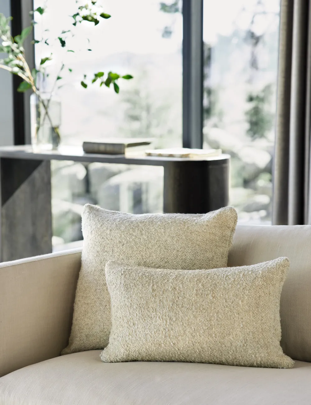 Manon Linen Bouclé Pillow Lulu and Georgia
