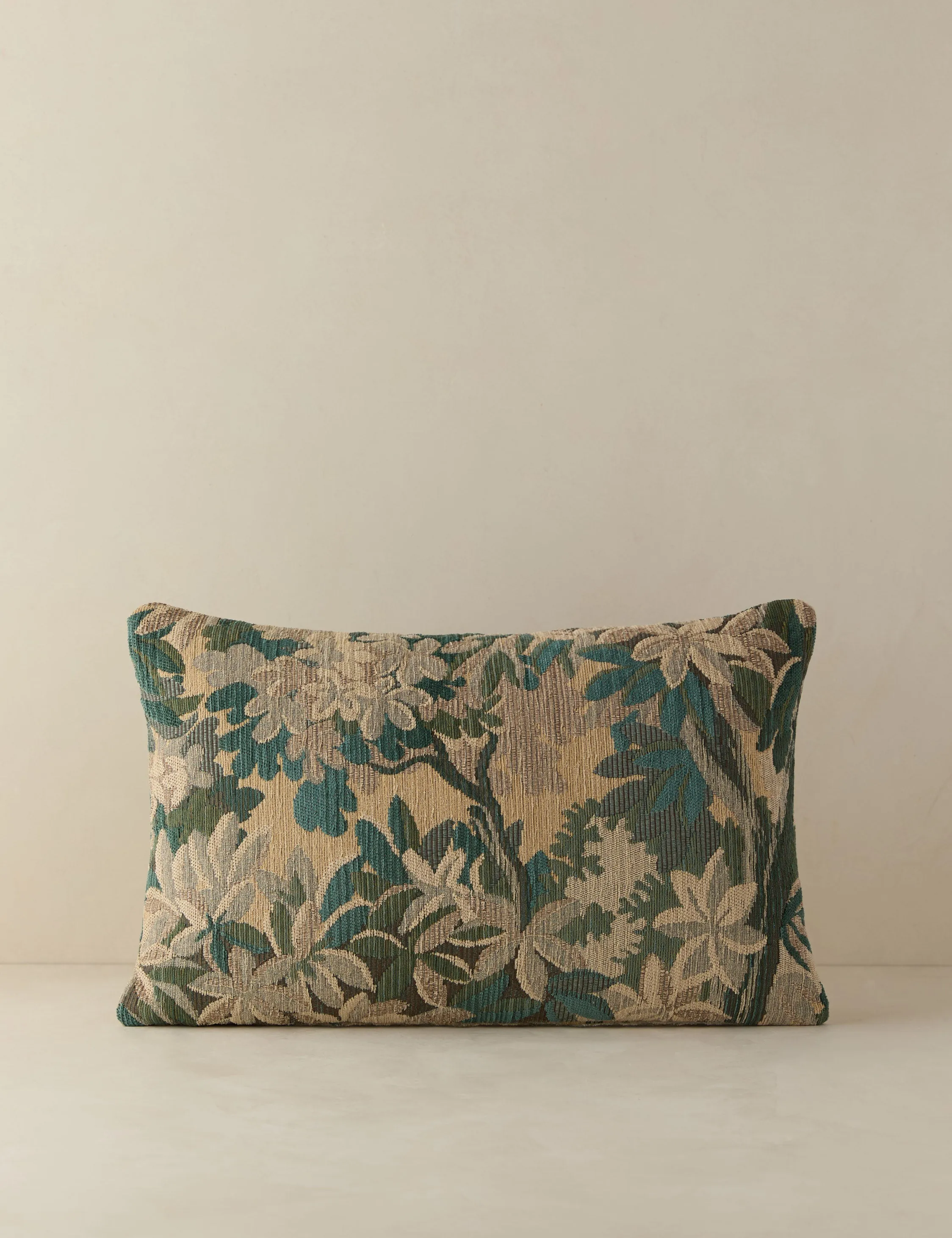 Mariata Pillow Lulu and Georgia