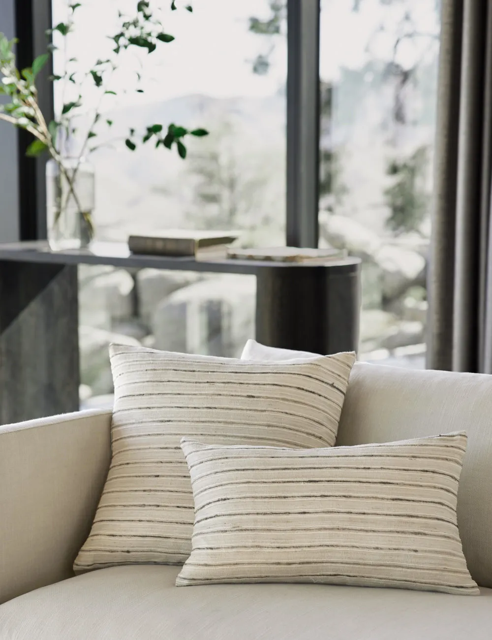 Marit Silk Pillow Lulu and Georgia