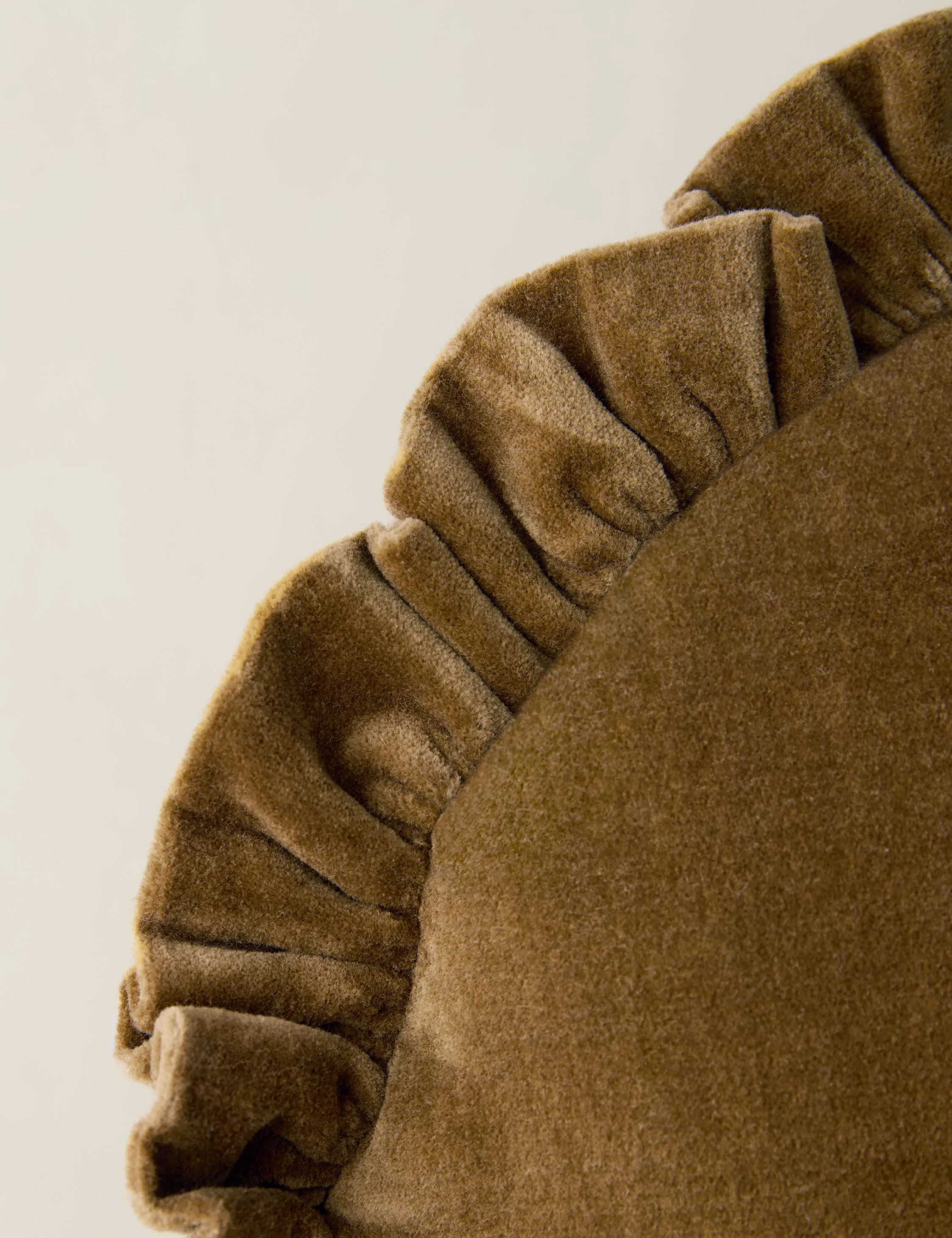 Mauree Velvet Round Pillow Lulu and Georgia