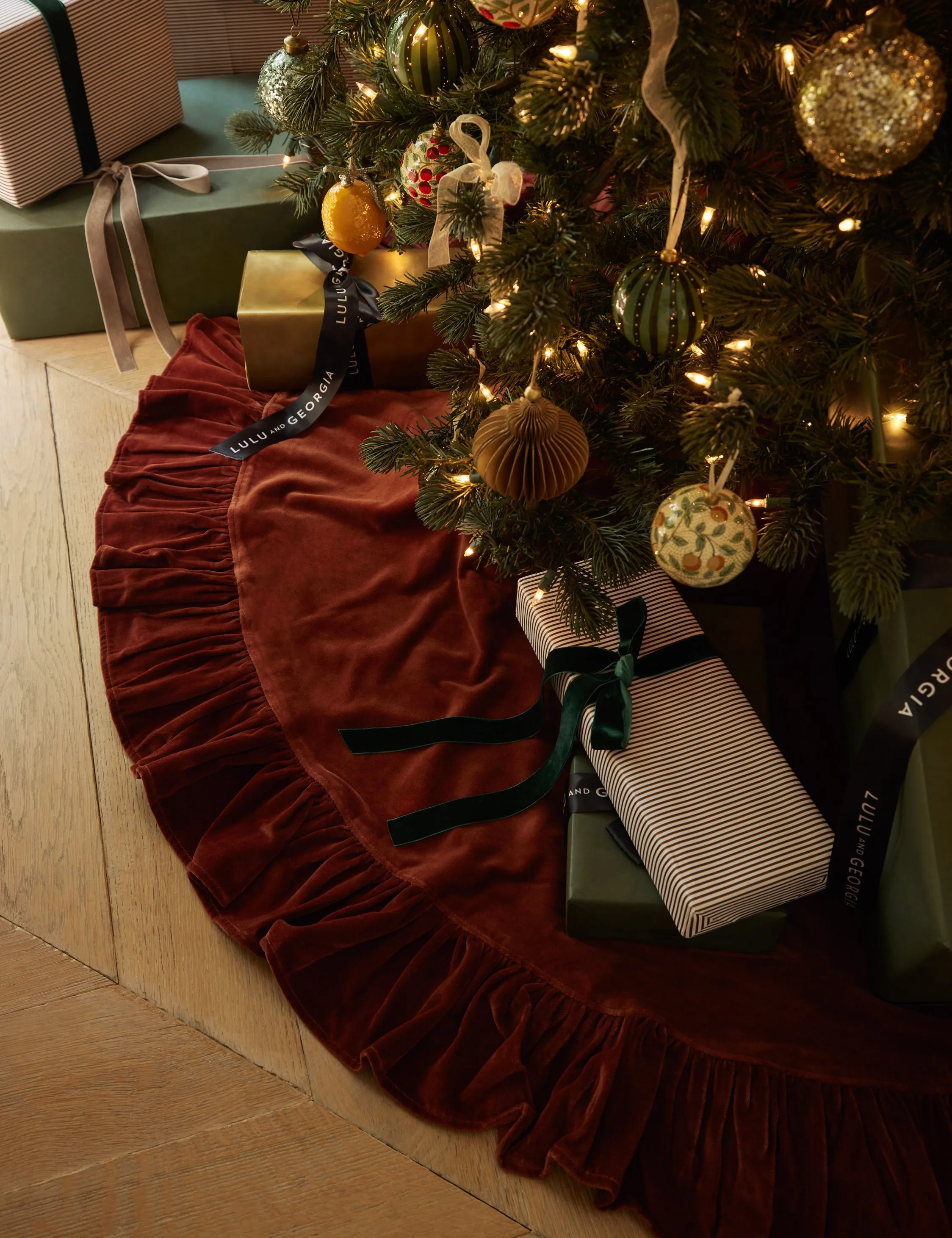 Mauree Velvet Tree Skirt Lulu and Georgia
