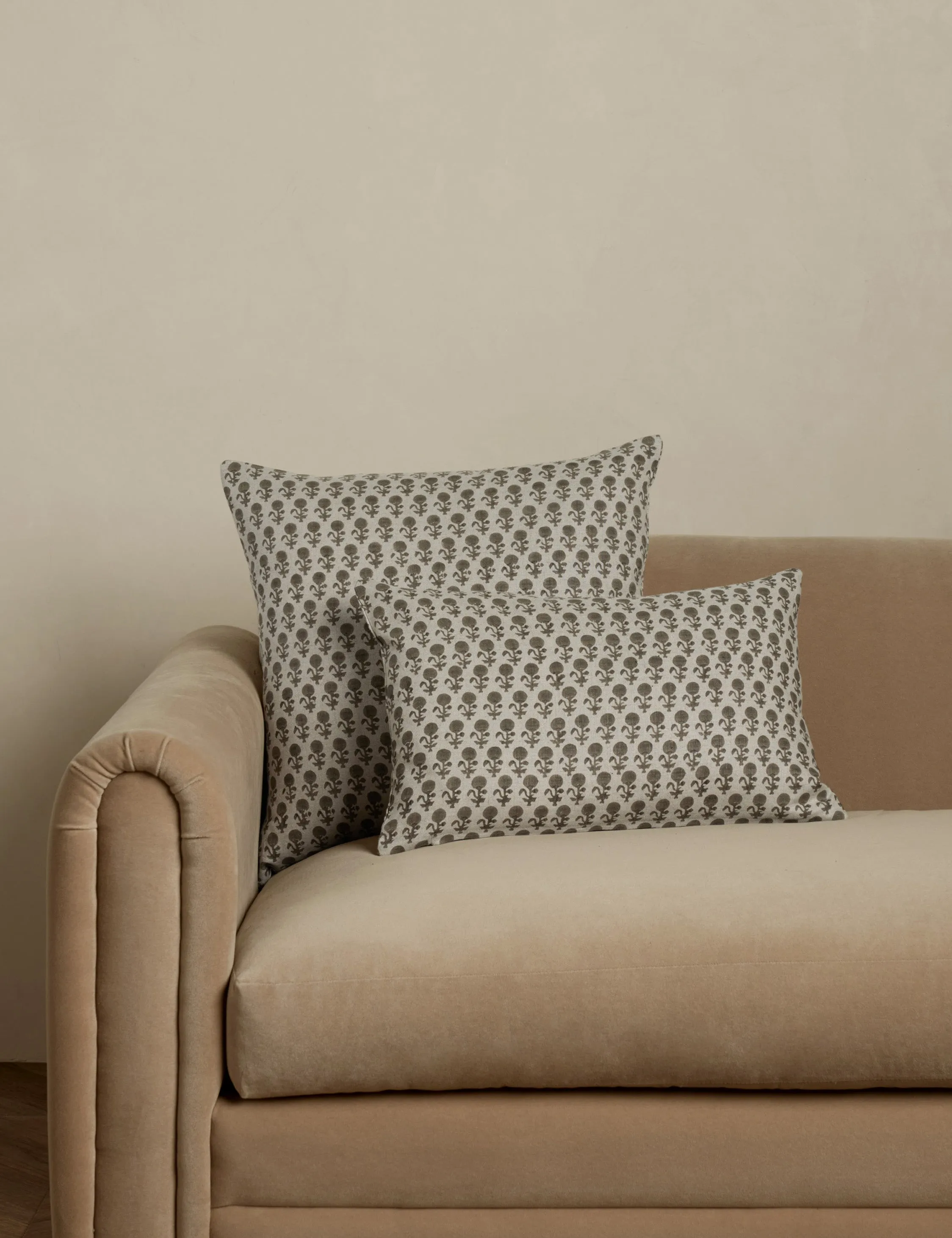 May Linen Pillow Lulu and Georgia