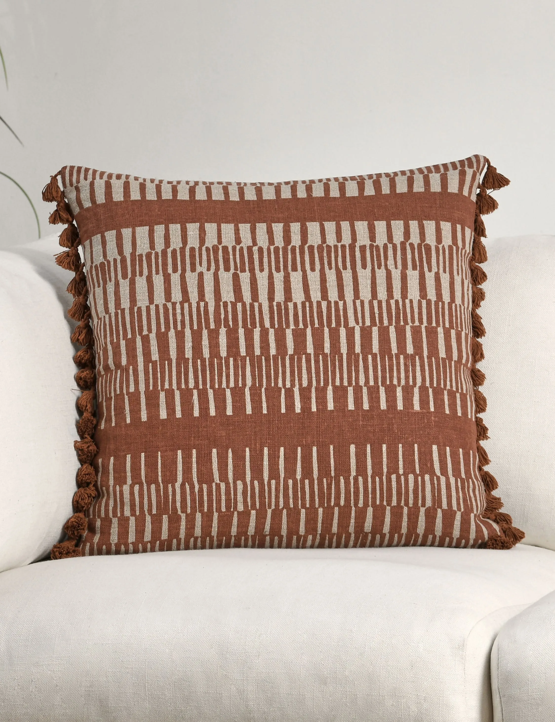 Morgana Linen Pillow Lulu and Georgia