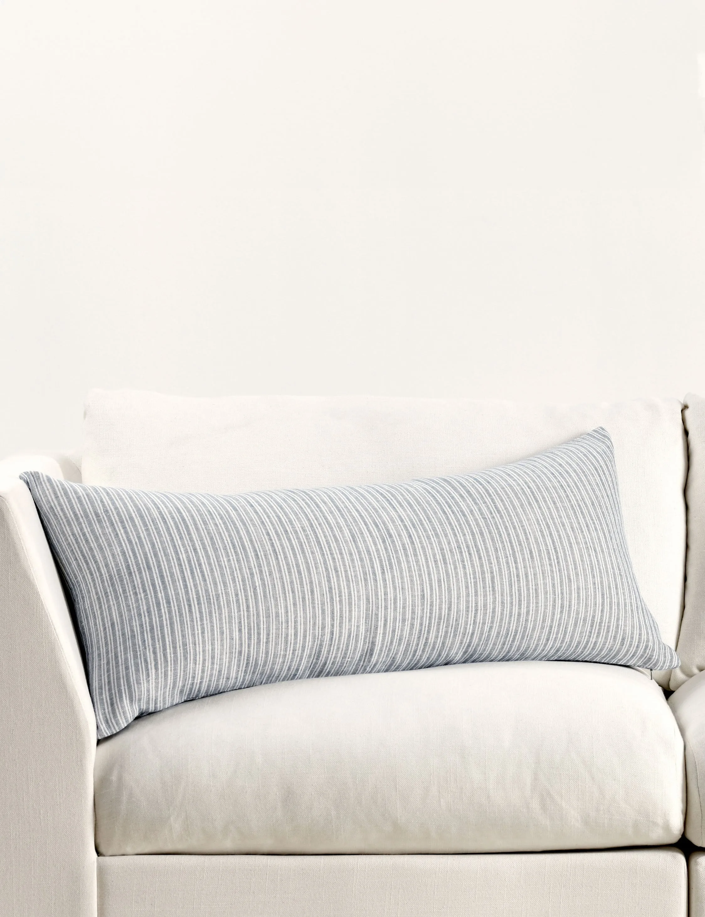 Nevya Pillow Lulu and Georgia