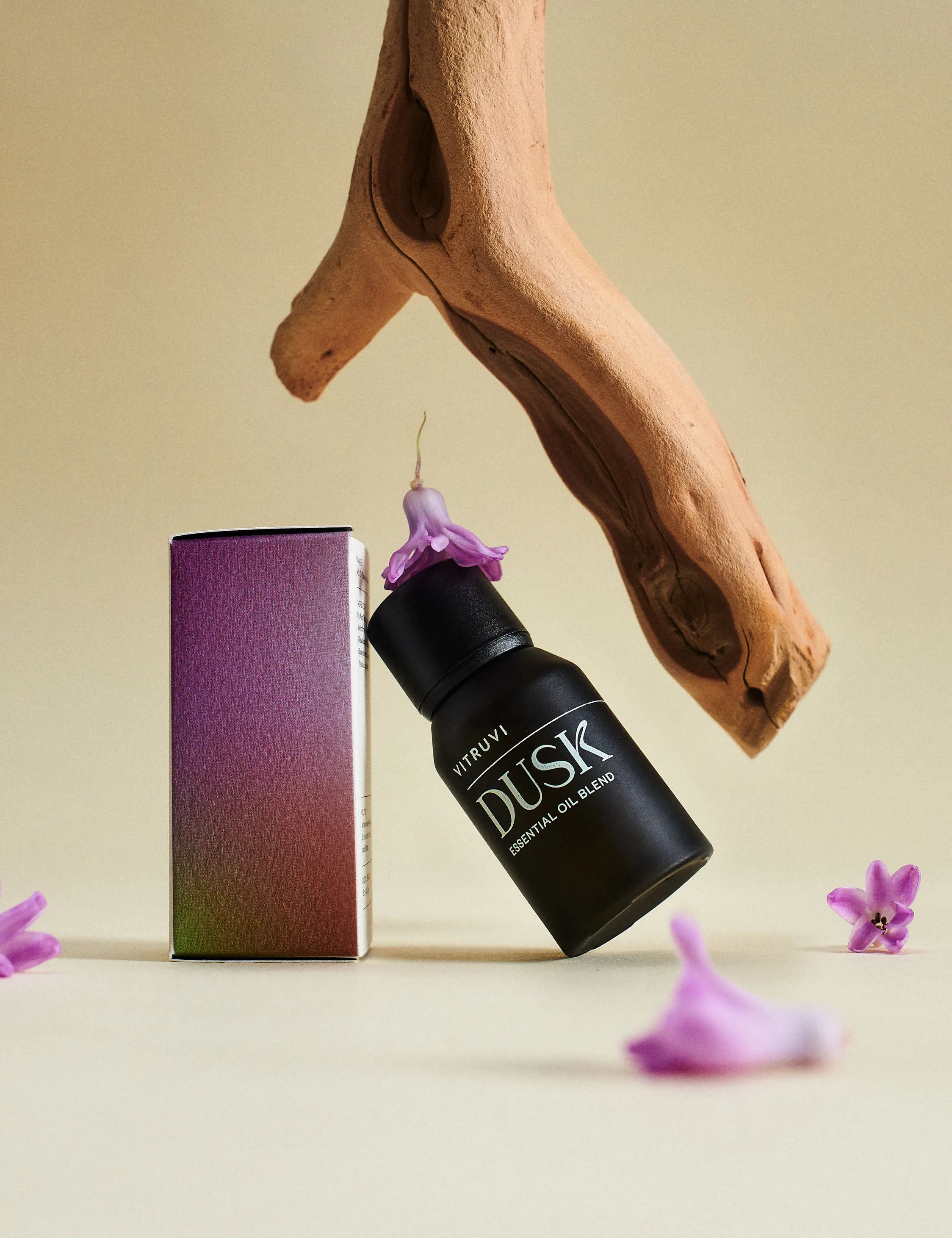 Oil Blend by Vitruvi Lulu and Georgia