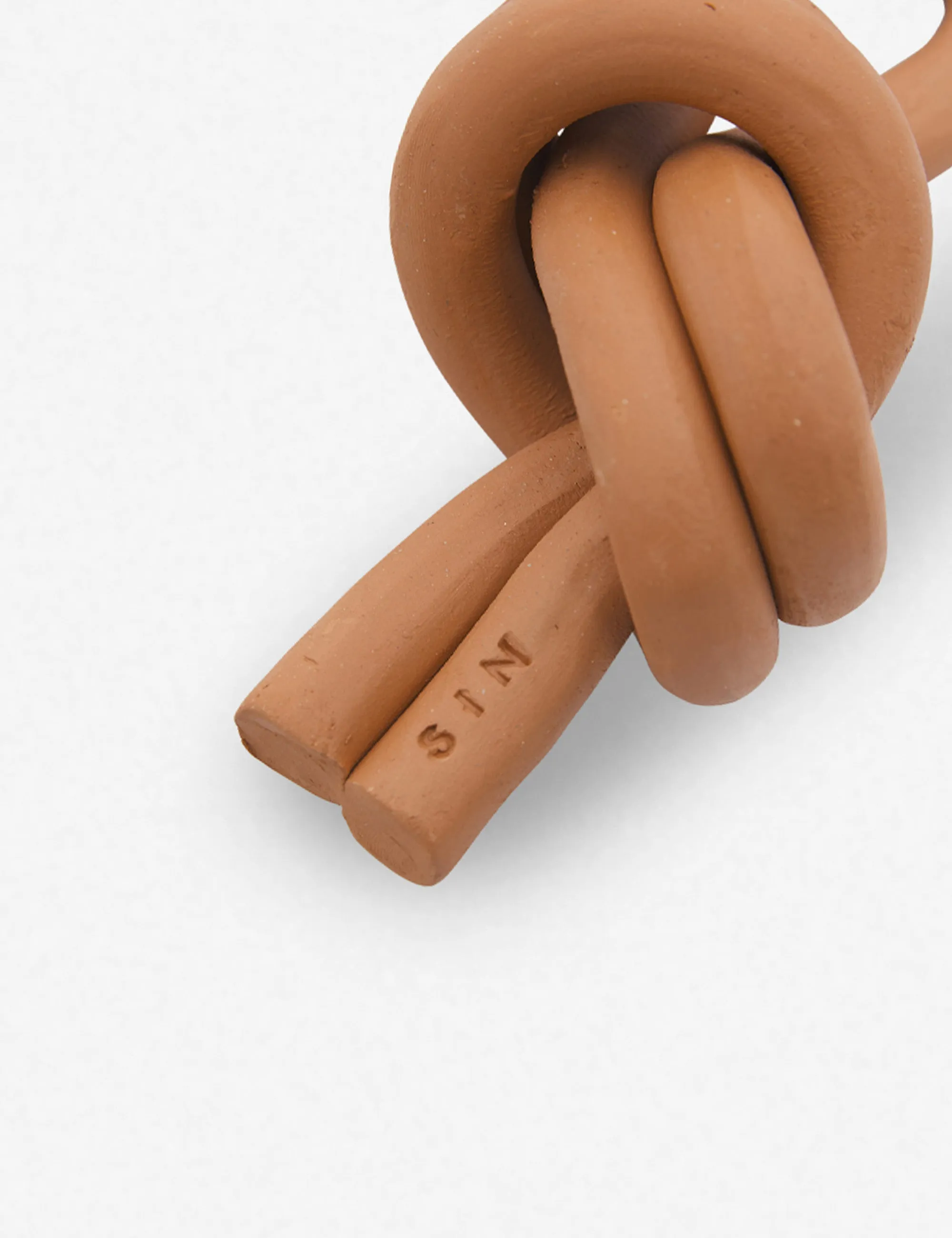 Overhand Knot by SIN Ceramics Lulu and Georgia