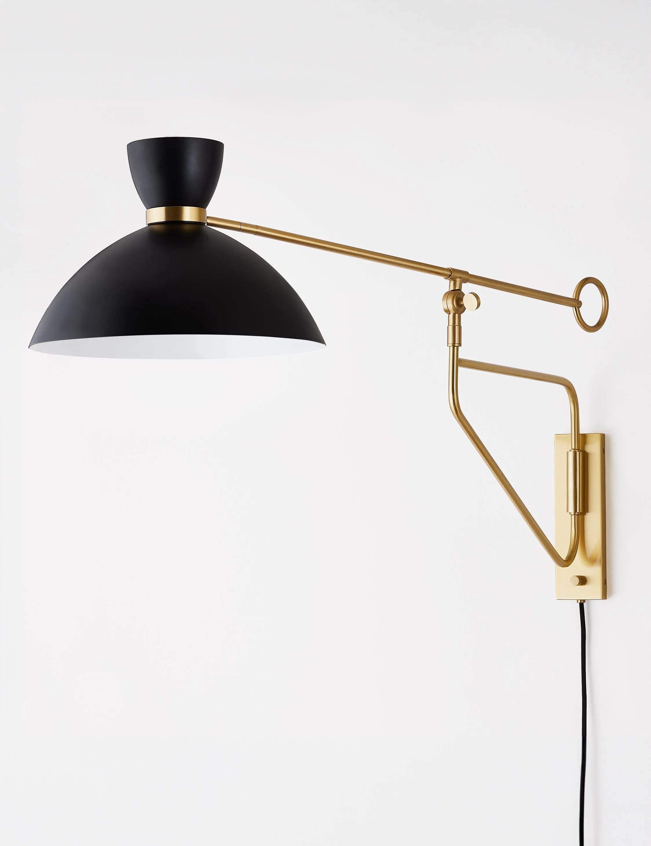 Patterson Plug-In Sconce Lulu and Georgia
