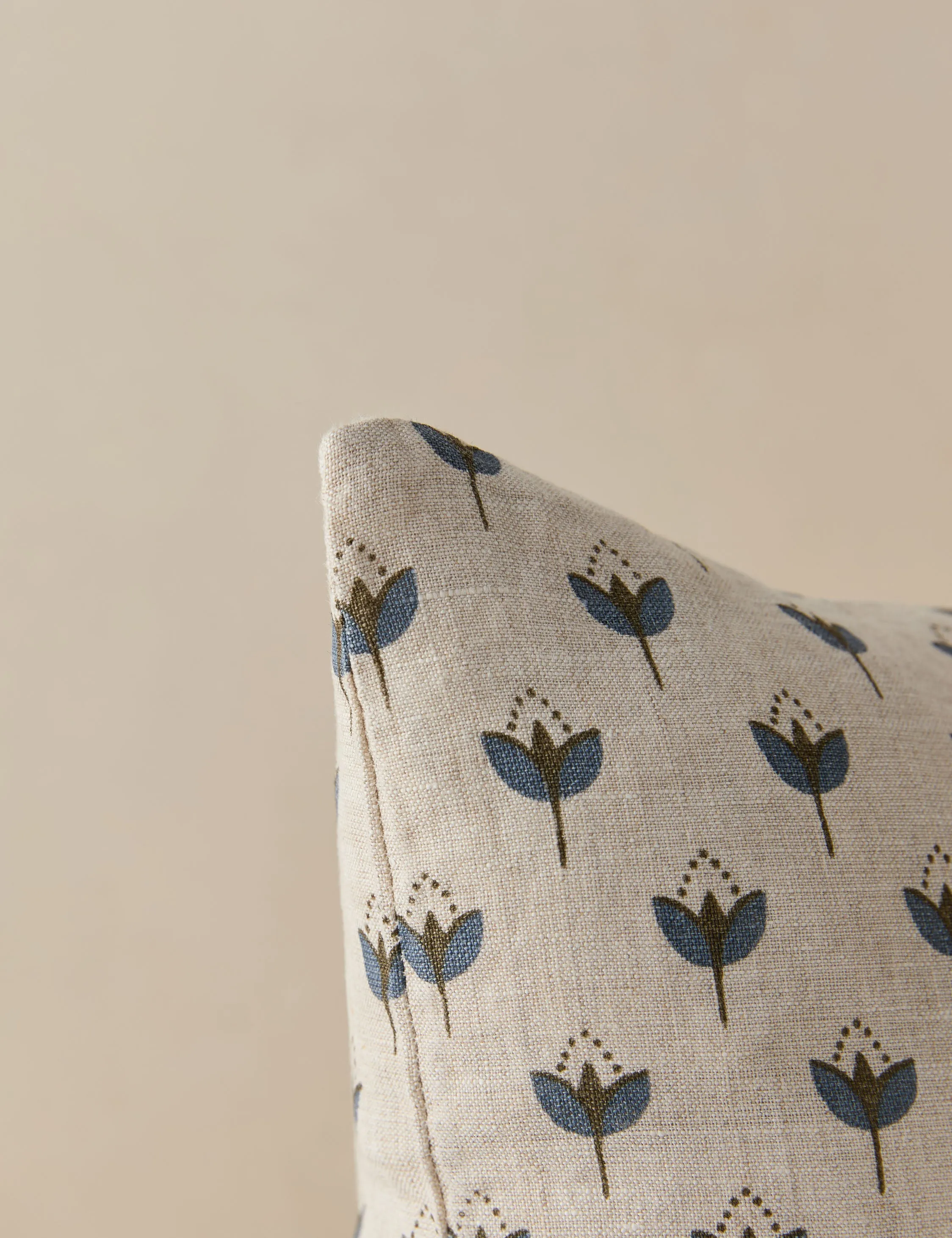 Poiret Linen Pillow Lulu and Georgia