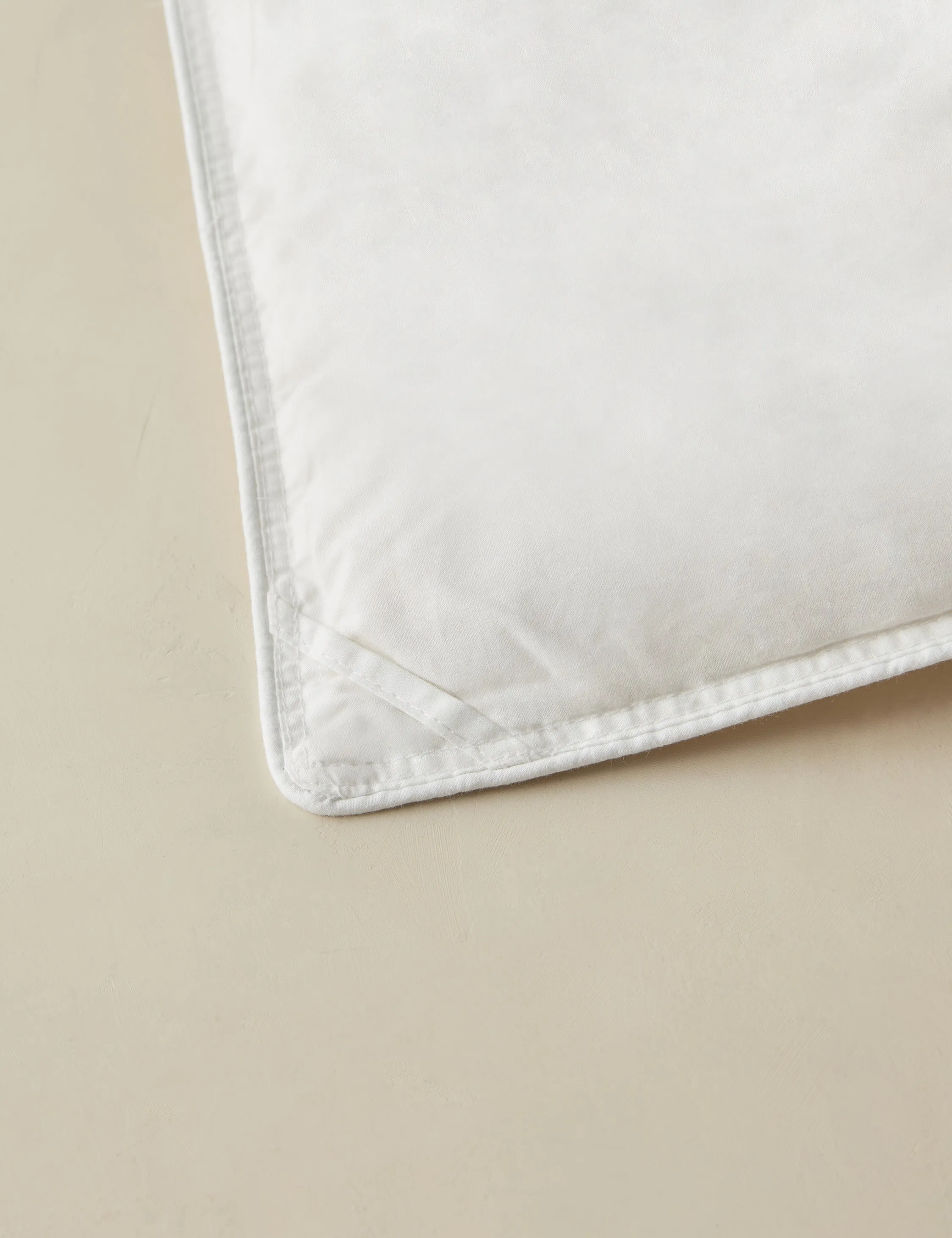 PrimaLoft® Down Alternative Duvet Insert Lulu and Georgia