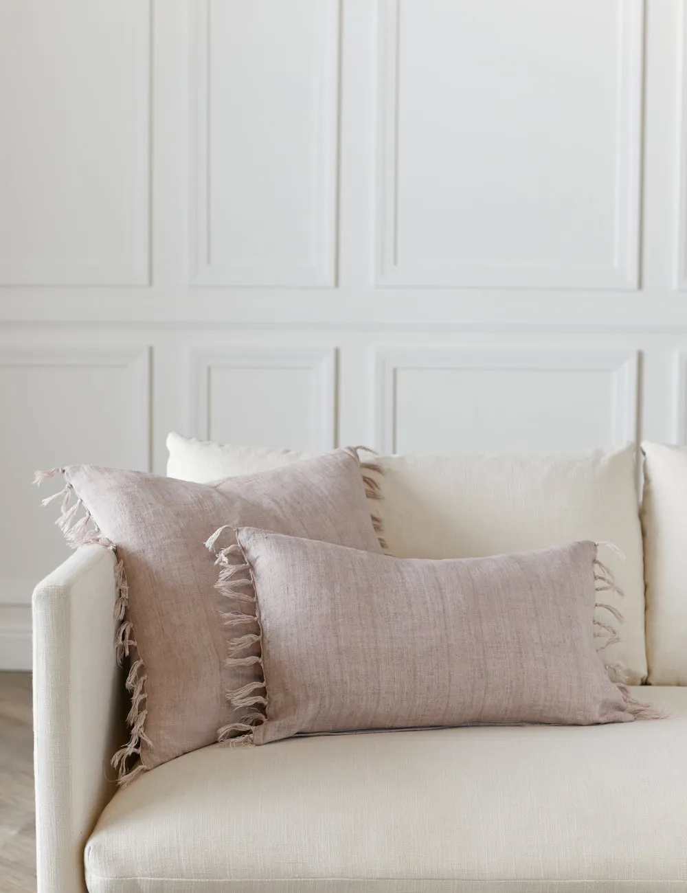 Roy Linen Pillow Lulu and Georgia