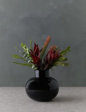 Sagen Vase Lulu and Georgia