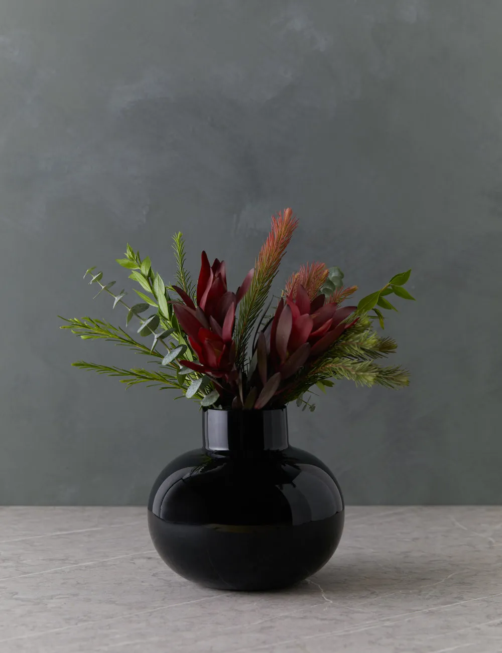 Sagen Vase Lulu and Georgia