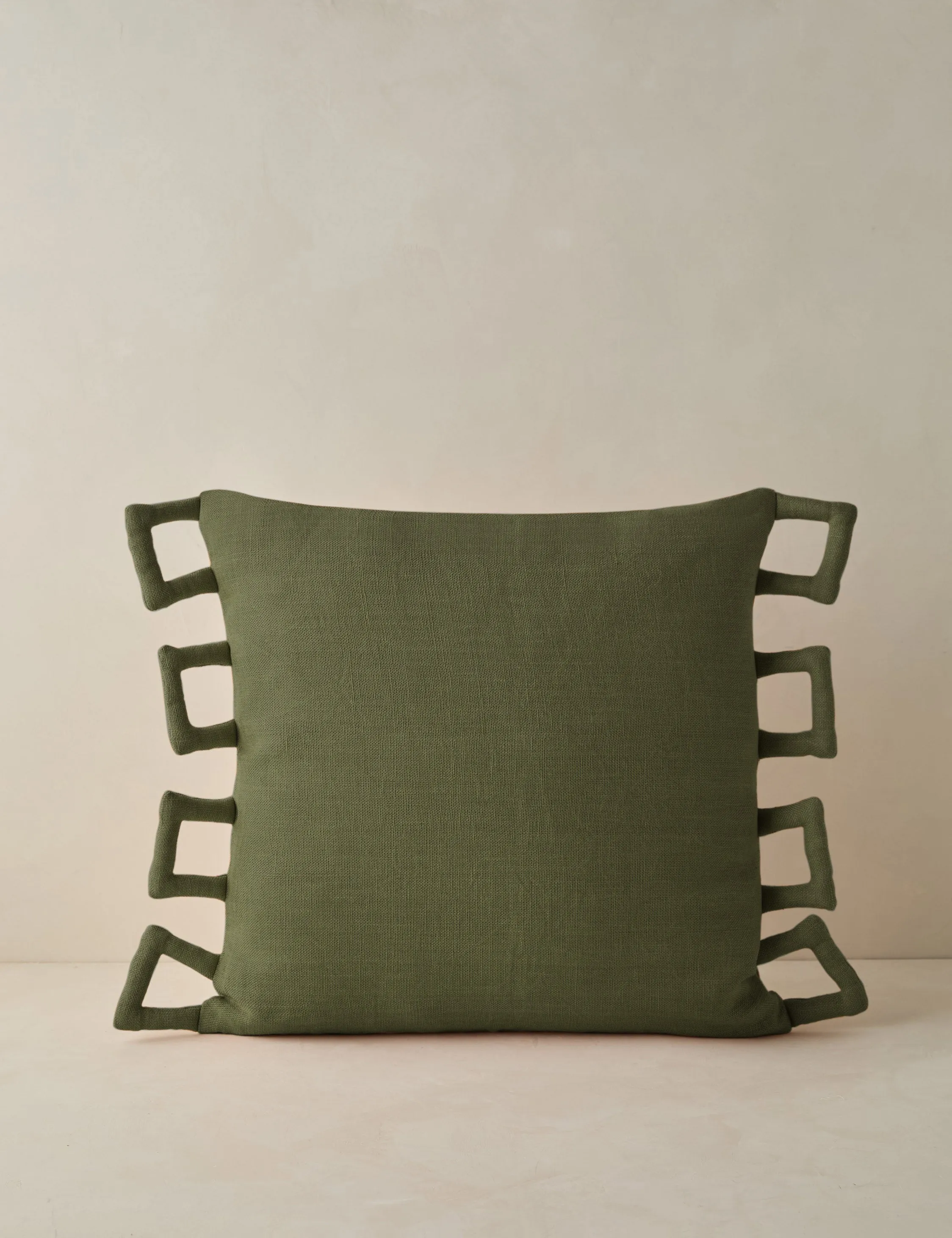 Sofia Linen Pillow Lulu and Georgia