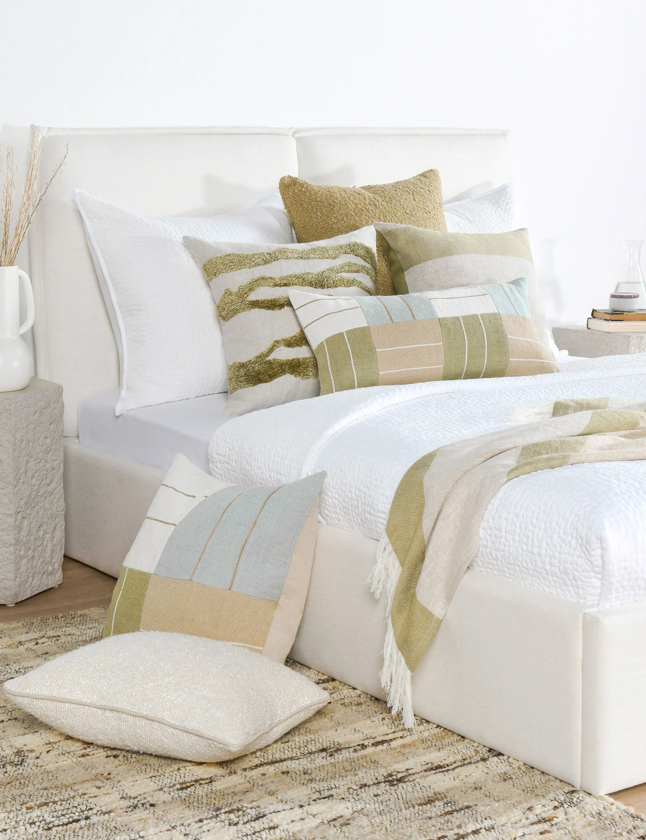Tamara Linen Pillow Lulu and Georgia