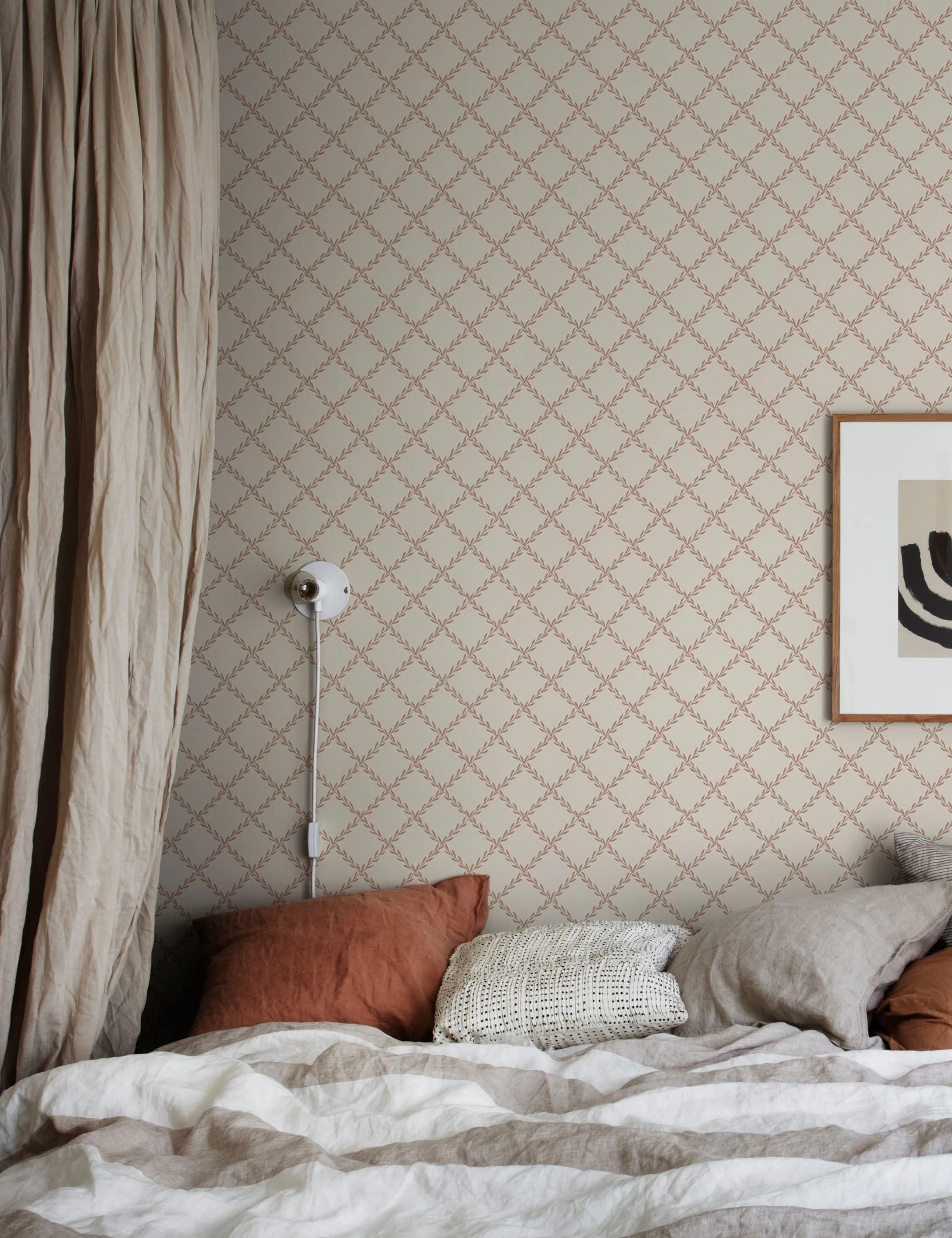 Trellis Wallpaper by Scalamandre Lulu and Georgia