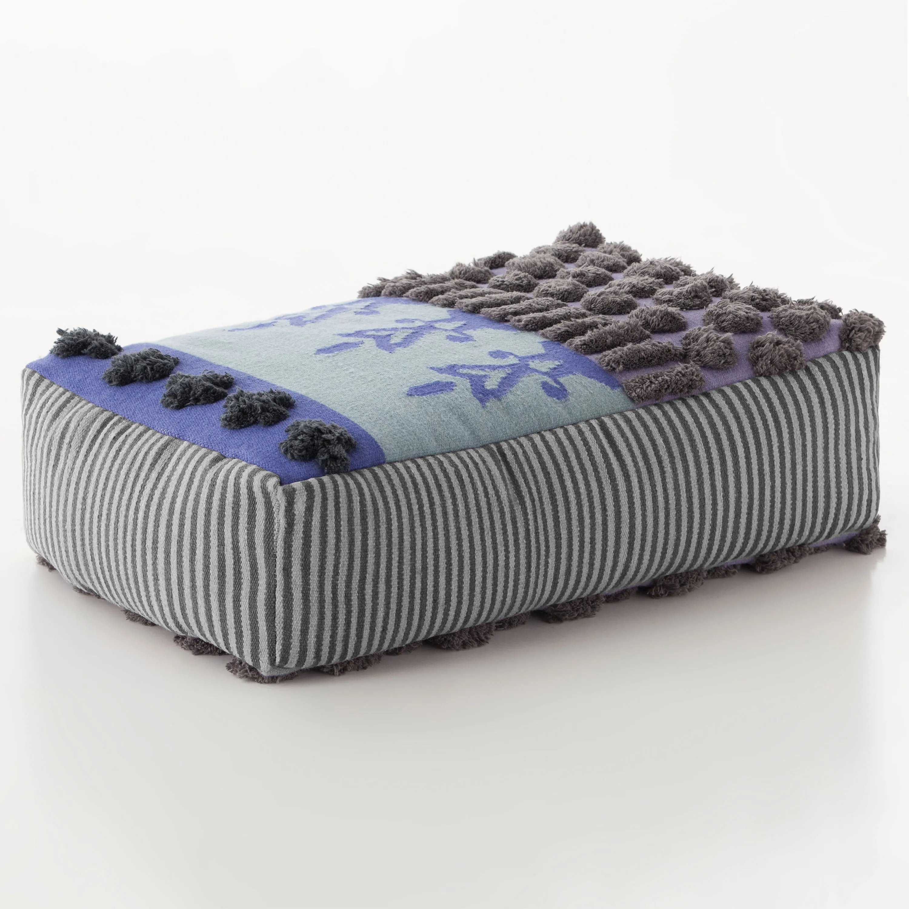 Tumbuct Spaces Colours Pouf