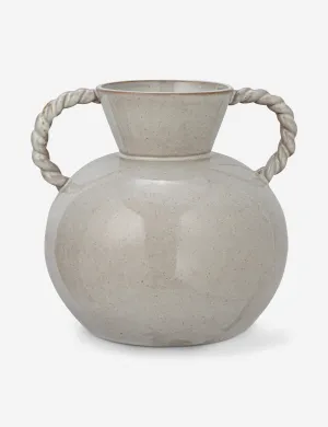 Vina Vase Lulu and Georgia