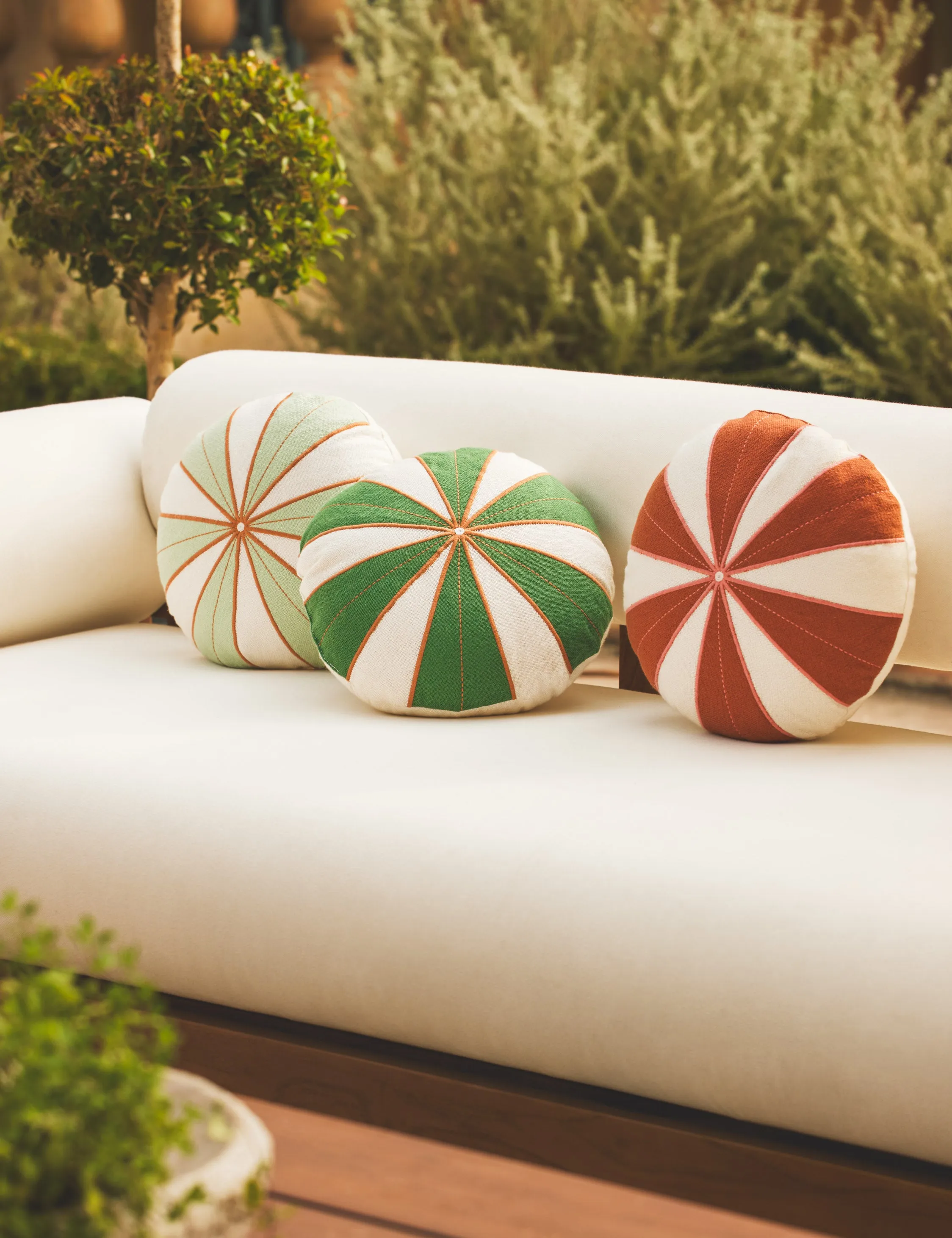 Wrenley Indoor / Outdoor Pillow Lulu and Georgia